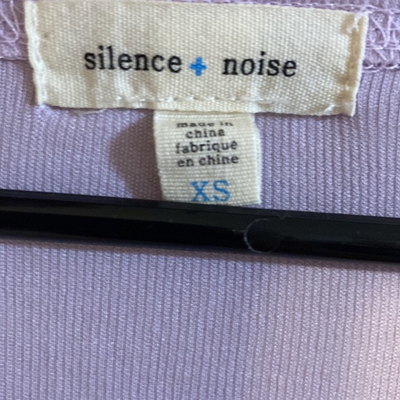 UO silence + Noise Size XS Top - Picture 3 of 6